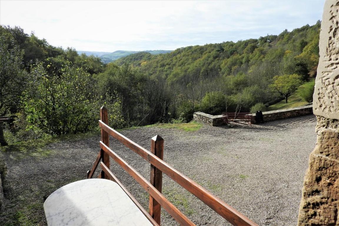 Les Gites Du Mas Brunet Cadix Bagian luar foto