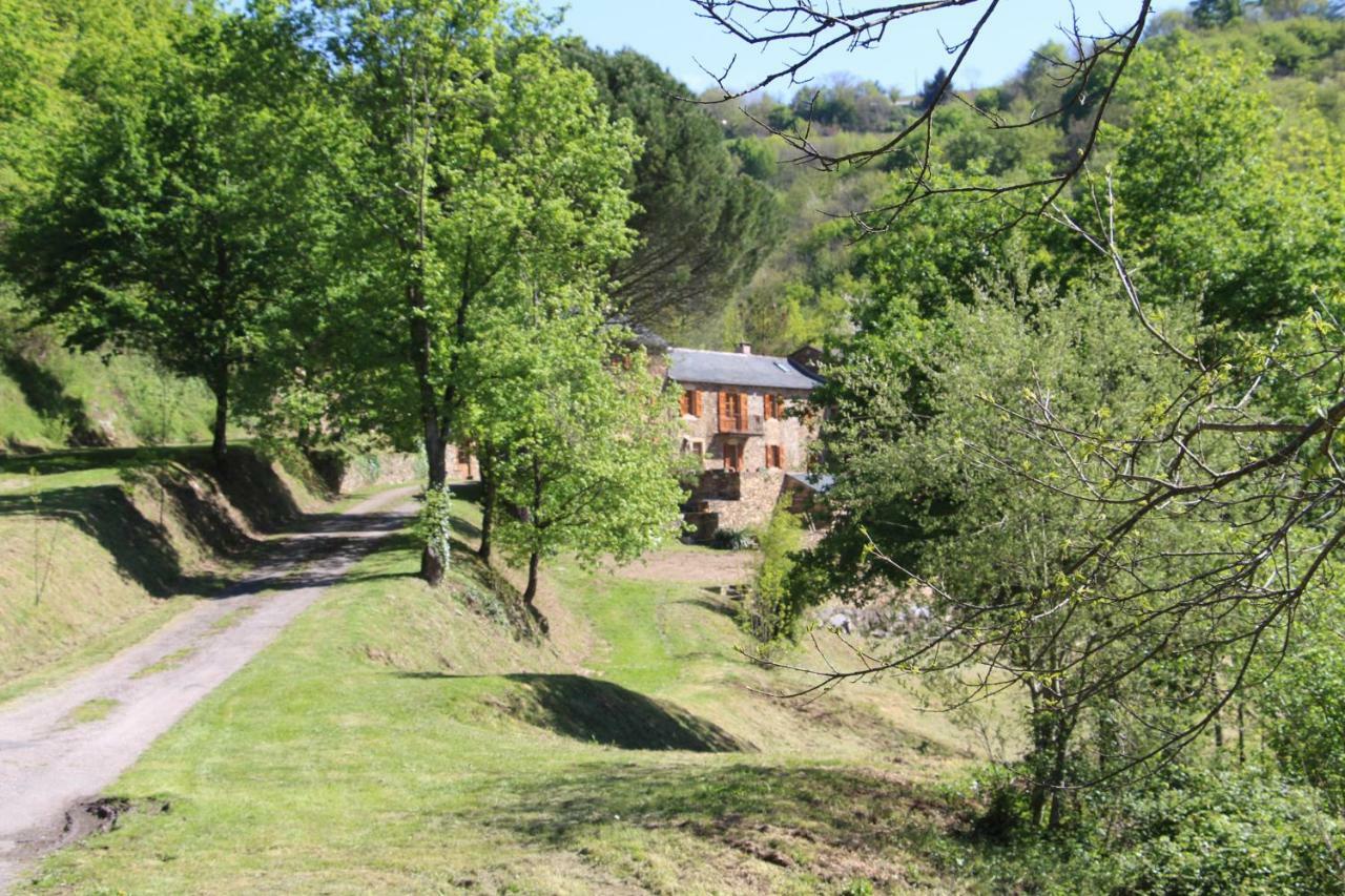 Les Gites Du Mas Brunet Cadix Bagian luar foto